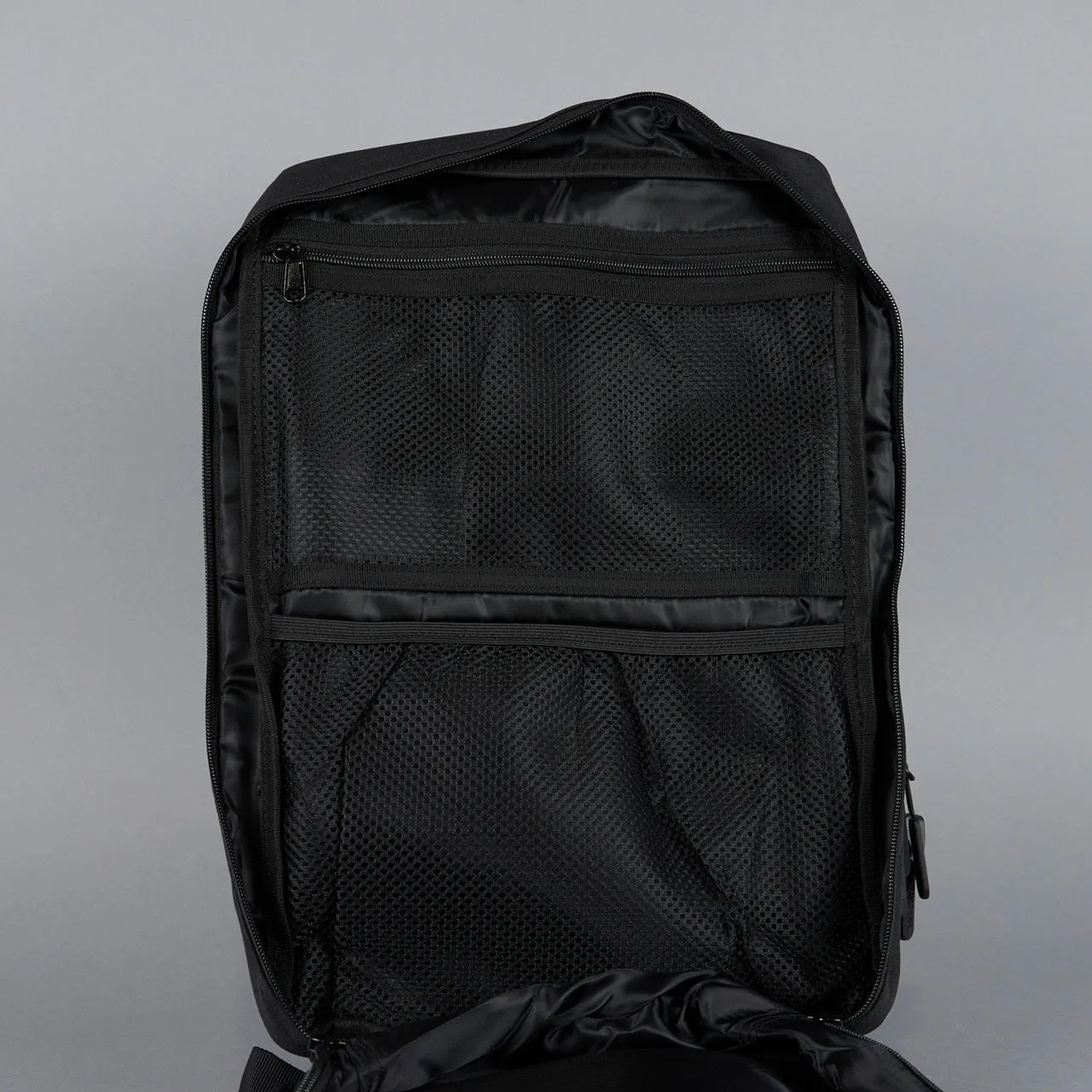 25L Backpack Alpha Black