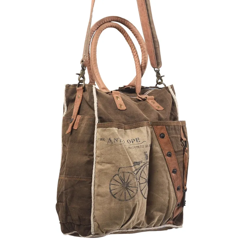 Antelope Bicycle Tote Bag