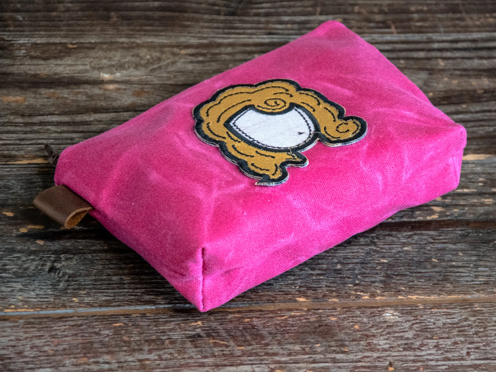 Applique Pouch | Handmade Waxed Canvas Zipper Pouch | DOLLY | Icon Collection