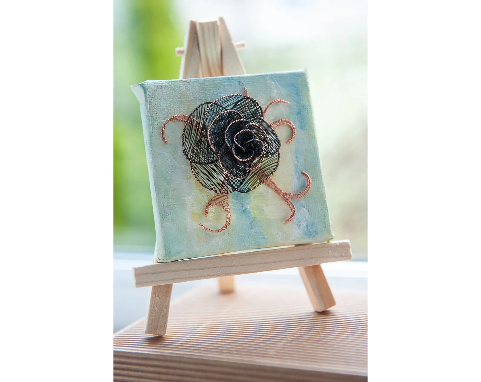 Black Rose on Blue Mini Easel