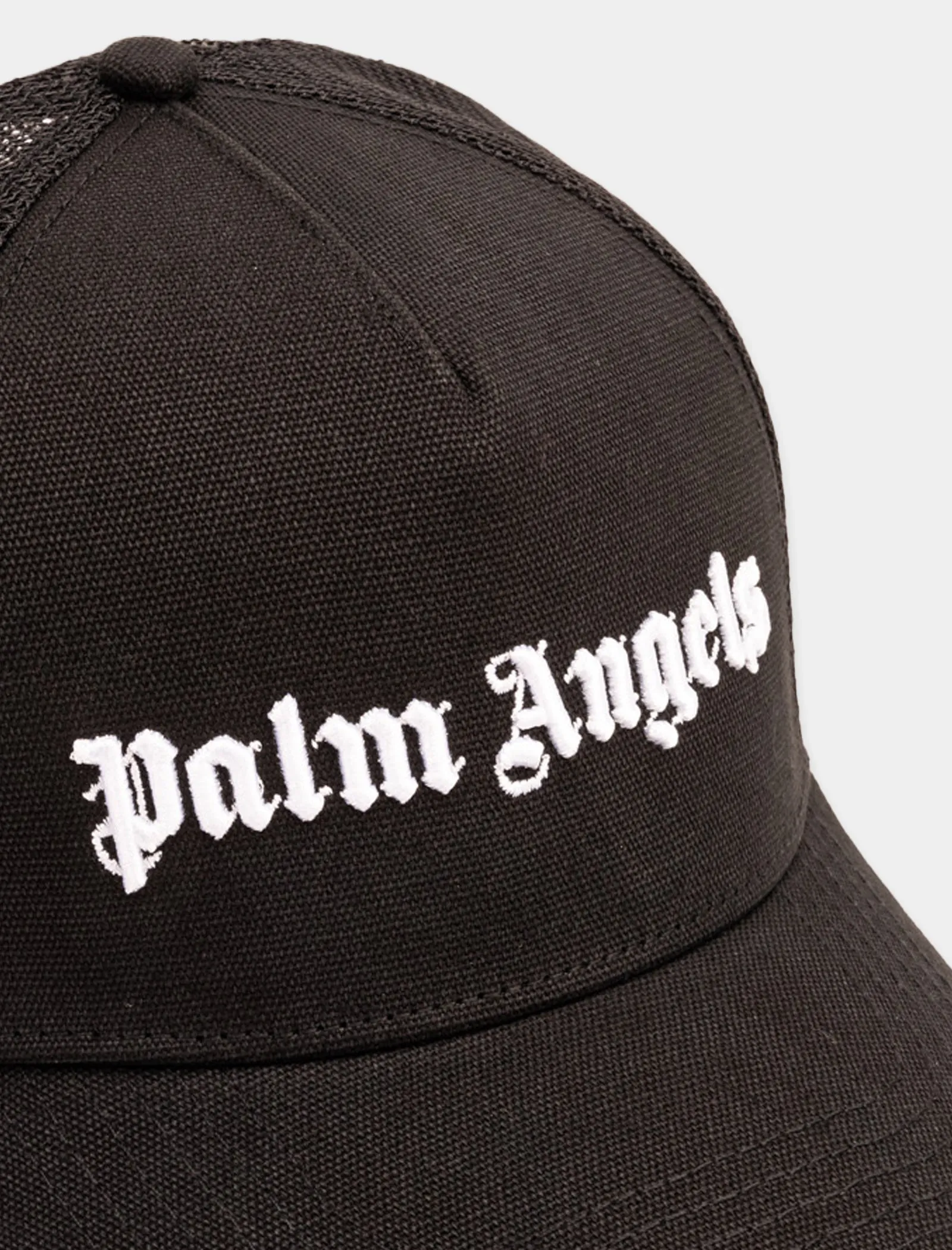 CLASSIC LOGO TRUCKER HAT