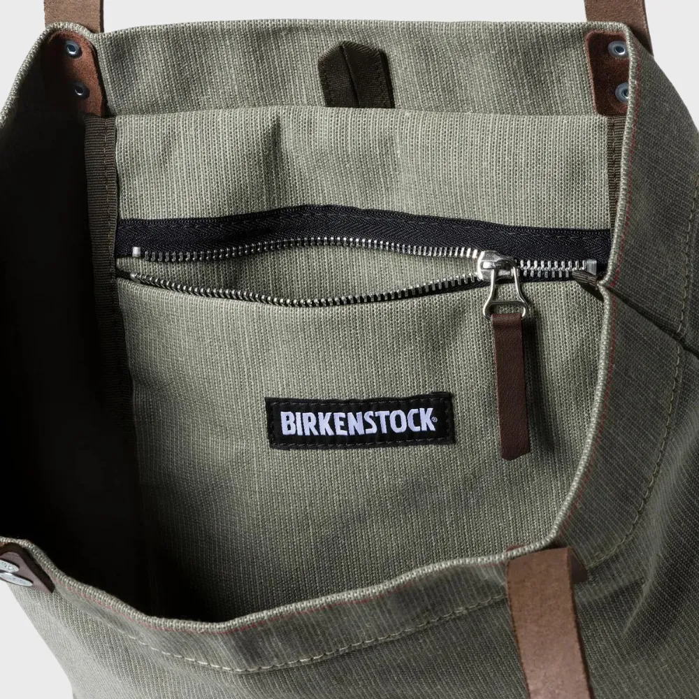 Cologne Bag Canvas Medium in Olive Green