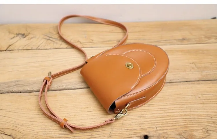 Cute Black LEATHER Saddle Side Bag WOMEN SHOULDER BAG Crossbody Saddle Purse FOR WOMEN