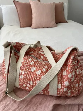 Getaway Bag - Coral Daisy