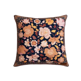 Grande Fleur Cushion Cover