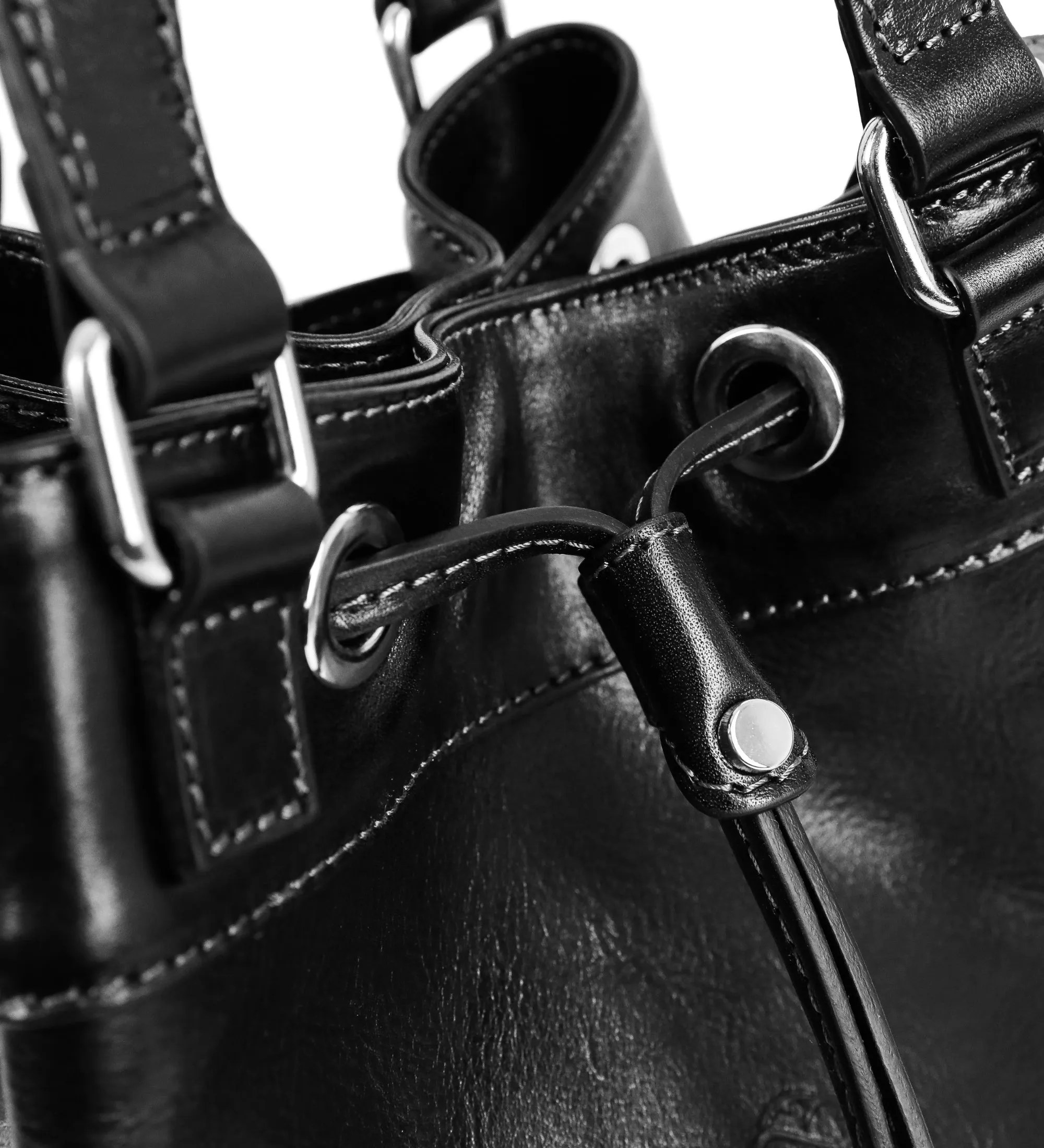 Leather Bucket Bag for Women - Light In August