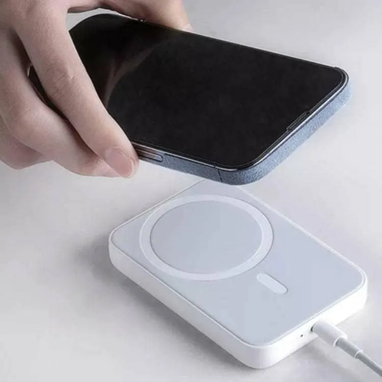 Magnetic Wireless Power Bank