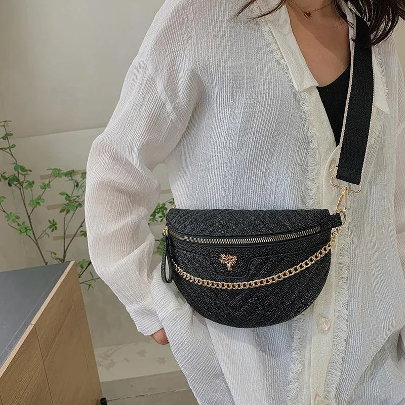 One-shoulder Chain Crossbody Bag