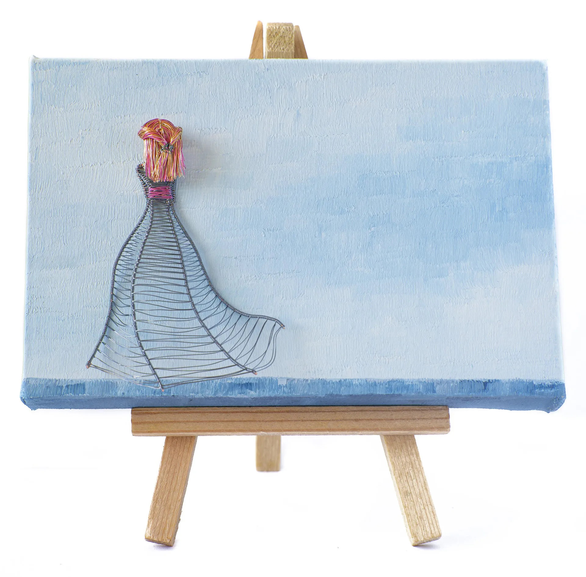 Personalised Mini Wireart Girl: Blue-Grey Dress, Summer