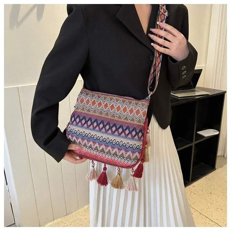 Small Fresh Ethnic Style Crossbody Bag for Women's New Fashion Versatile Wide Shoulder Strap Single Shoulder Bag Tassel Bucket Bag