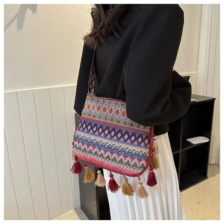 Small Fresh Ethnic Style Crossbody Bag for Women's New Fashion Versatile Wide Shoulder Strap Single Shoulder Bag Tassel Bucket Bag