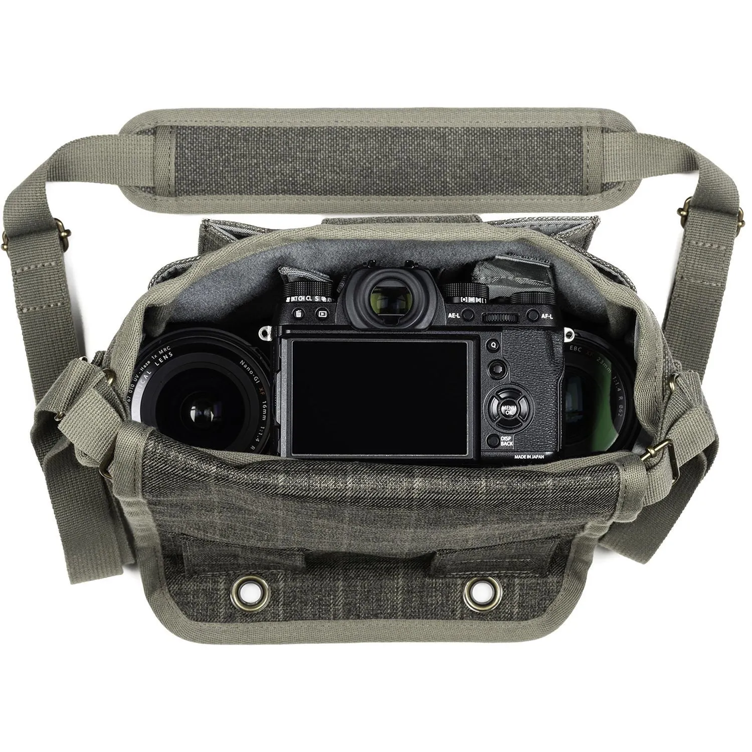 Think Tank Photo Retrospective 4 V2.0  Shoulder Bag (Black)