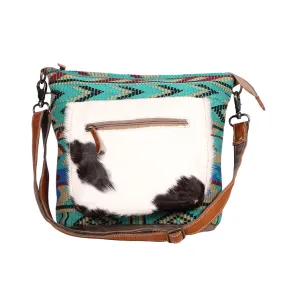 Wanderer Shoulder Bag